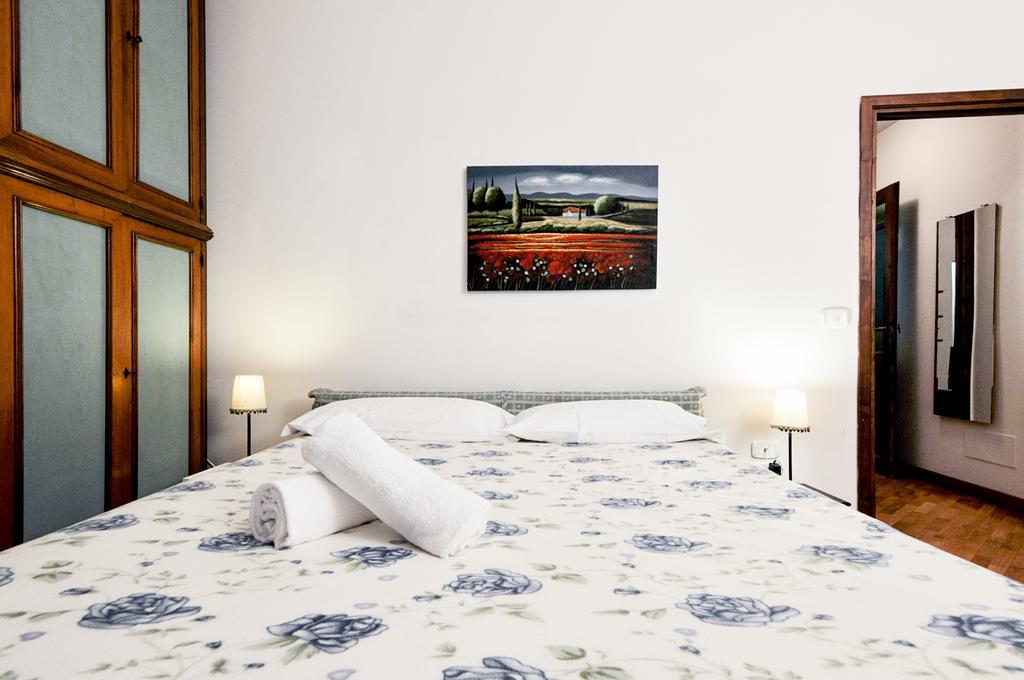 Uffizi Apartment 2 Флоренция Номер фото